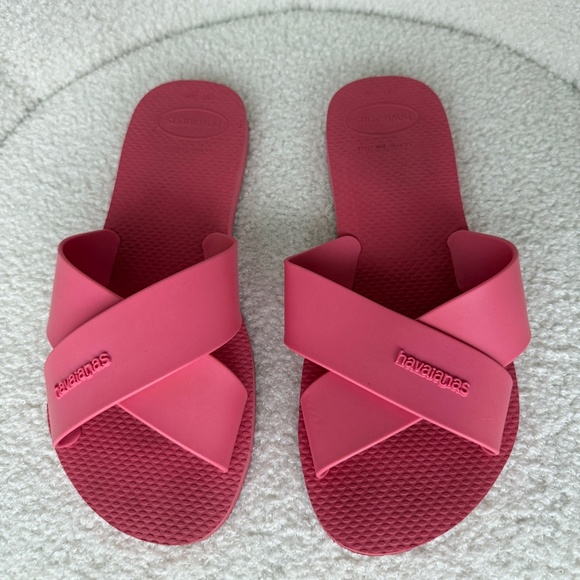 Havaianas Flip Flop - Picture 1 of 3